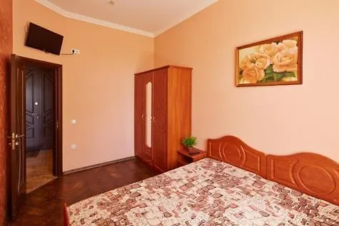 Apartment Two-Bedroom Возле Пл.Рынок Lviv